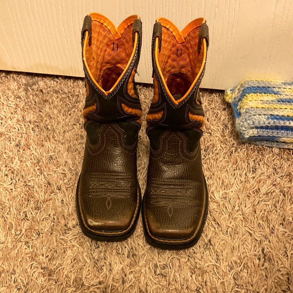Kids used Ariat work boots.